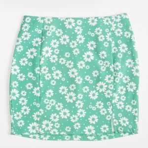 Girl's Full Tilt retro green white floral split skirt size large